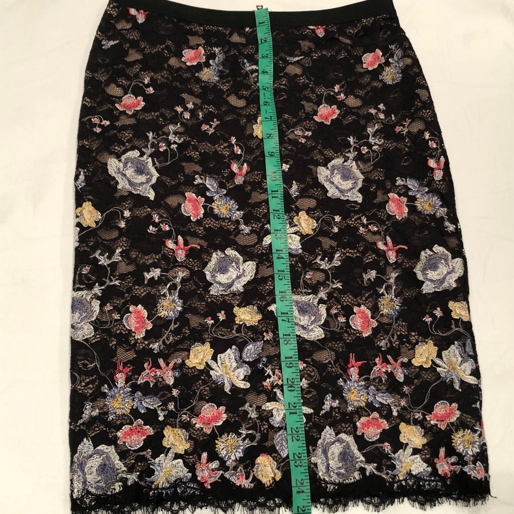 BCBG MAX AZRIA IRISA Pencil Skirt Size M - Picture 7 of 11